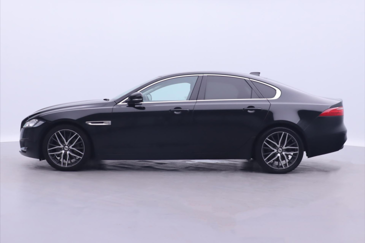 Jaguar XF 2,0 D 120 kW E-PERFORMANCE