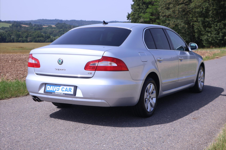 Škoda Superb 2,0 TDI 103kW Elegance Navi