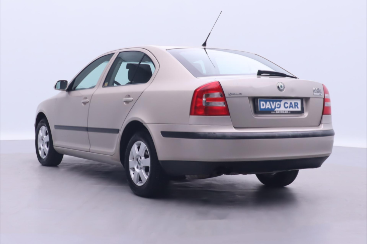 Škoda Octavia 2,0 FSI 110kW Elegance Tažné