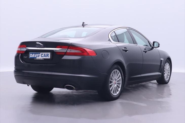 Jaguar XF 2,2 D 120kW Automat Xenon Kůže