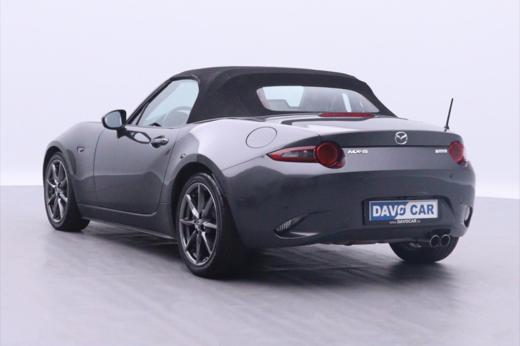 Mazda MX-5 2,0 Skyactiv-G184 Revolution