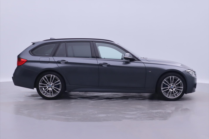 BMW Řada 3 3,0 330d 190kW xDrive CZ