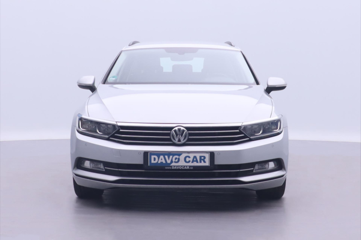 Volkswagen Passat 2,0 TDI 110kW LED ACC Navi