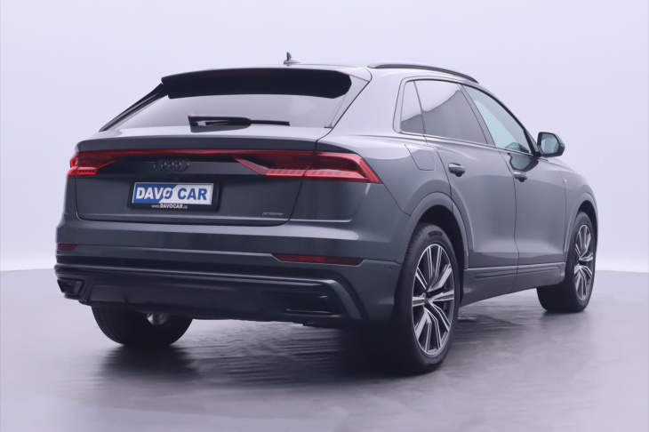 Audi Q8 3,0 V6 TDI S-Line Black CZ DPH