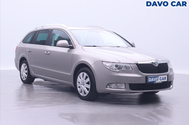 Škoda Superb 1,8 TSI Ambition Combi AP