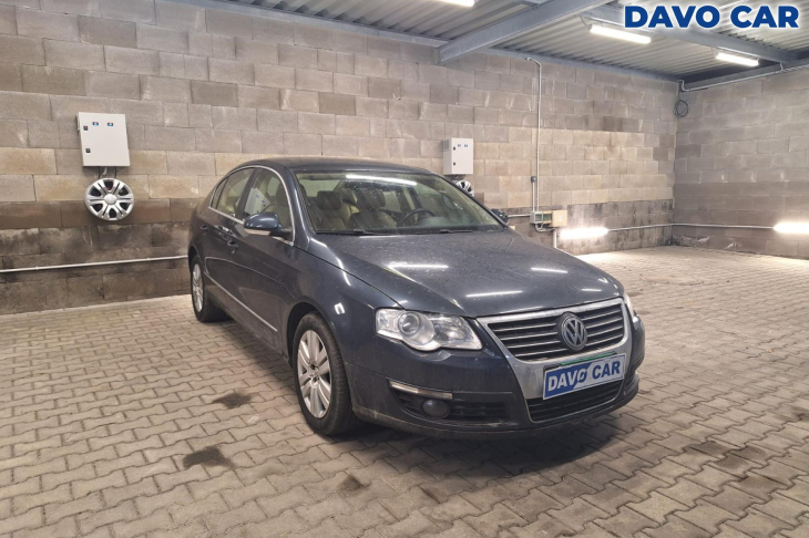 Volkswagen Passat 2,0 TDI 103KW highline 59tkm 1.majitel