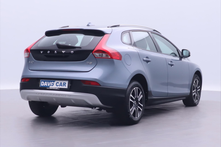 Volvo V40 2,0 D2 88kW Cross Country Navi