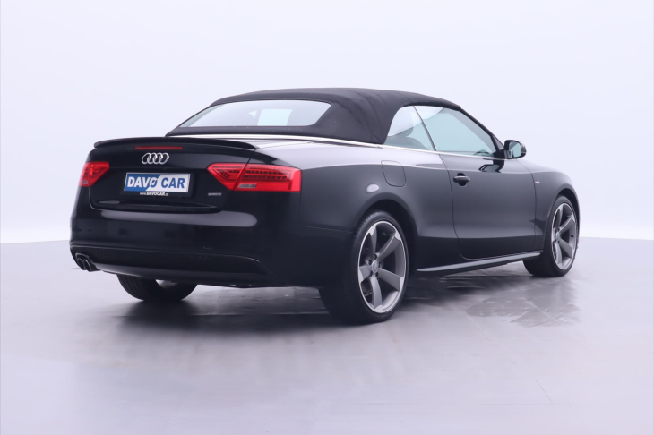 Audi A5 3,0 TDI quattro S-tronic Sline