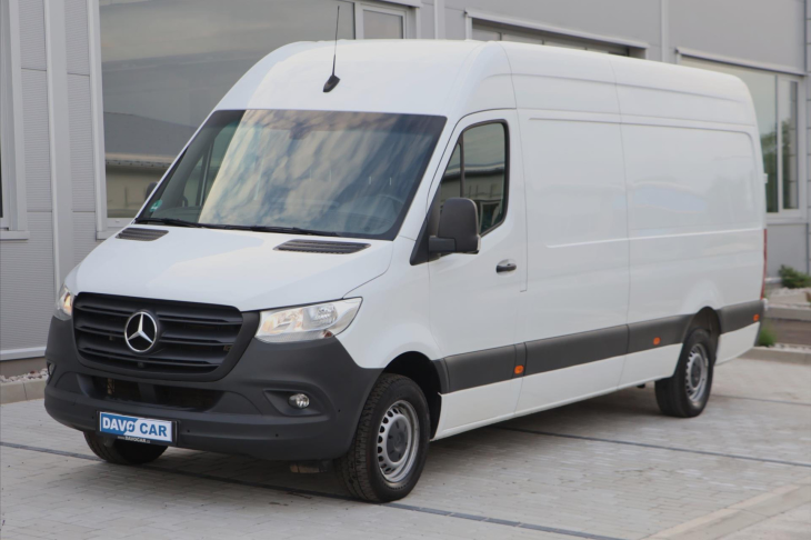 Mercedes-Benz Sprinter 2,0 217CDI 110kW L4H2 DPH Navi