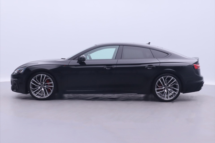 Audi RS 5 3,0 V6 331kW Quattro Black DPH