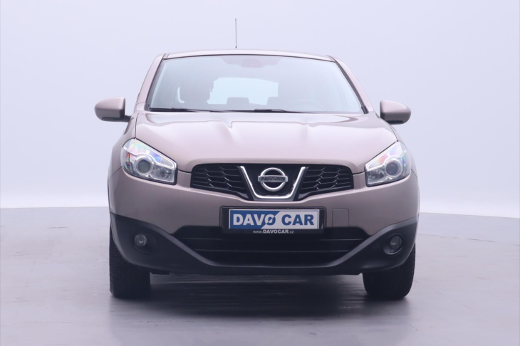 Nissan Qashqai 1,6 i 86kW Acenta CZ Serv.kn.