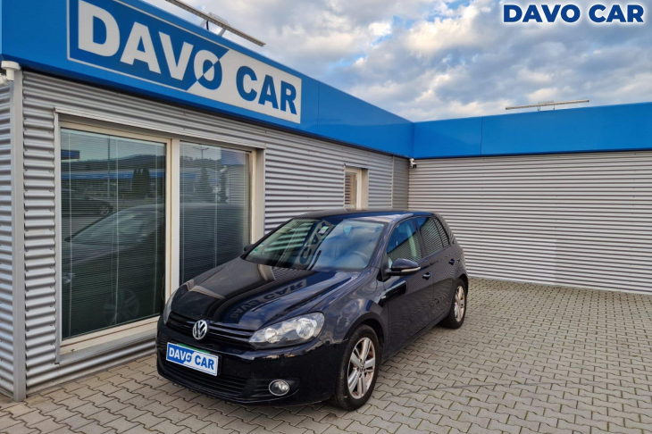 Volkswagen Golf 1,2 TSI match PDC serv. kniha výhřevy