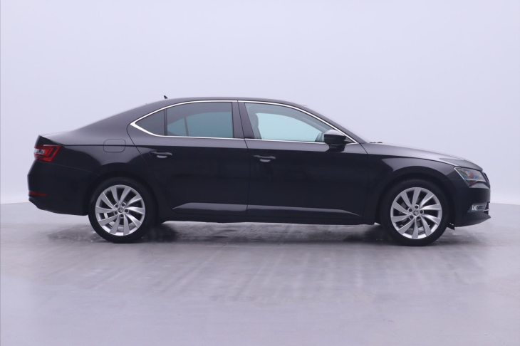 Škoda Superb 2,0 TDI 110kW Style CZ Serv.k.