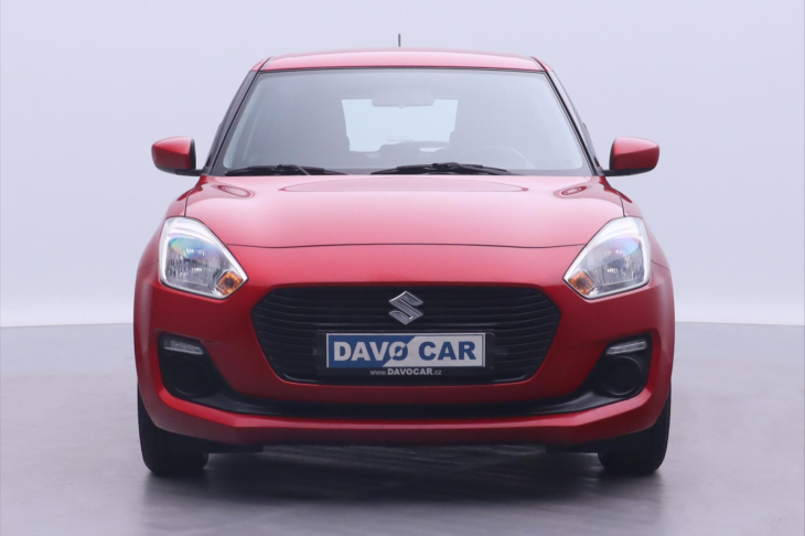 Suzuki Swift 1,2 DualJet 66kW Klima CZ 1.Maj