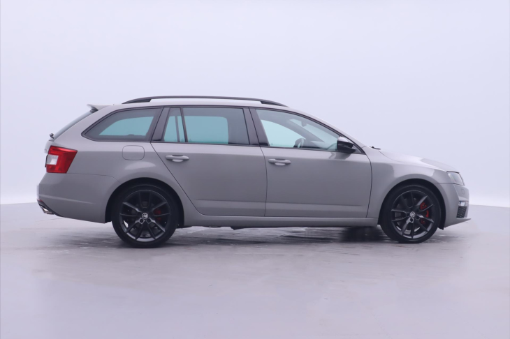 Škoda Octavia 2,0 TDI RS 135kW Challenge CZ