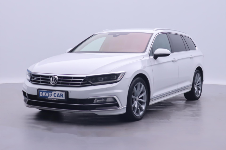 Volkswagen Passat 2,0 TDI 140kW DSG R-Line CZ