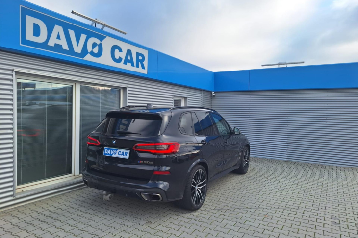 BMW X5 3,0 M50d AT