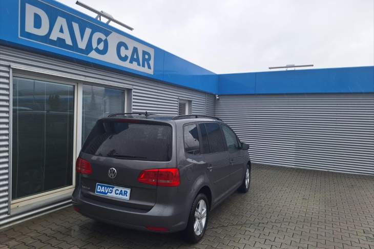 Volkswagen Touran 1,2 TSI Match serv.kniha