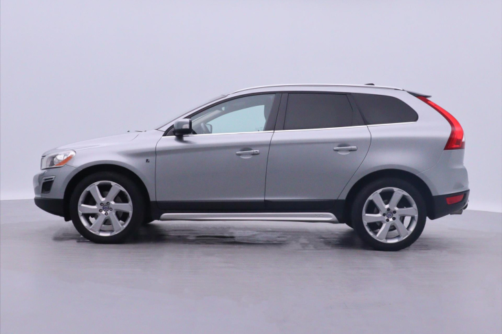 Volvo XC60 2,4 D5 AWD Automat Ocean Race