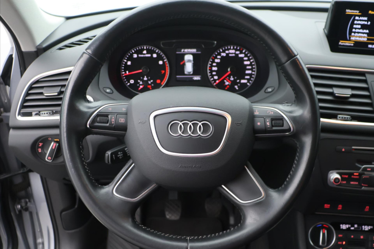 Audi Q3 1,4 TFSI 110kW Design Xenon Navi