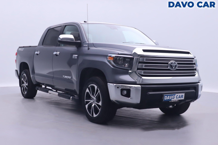 Toyota Tundra 5,7 i V8 Force AWD LED Navi