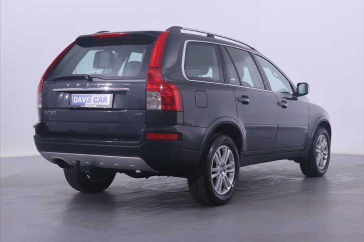 Volvo XC90 2,4 D5 136kW AWD Aut. Summum