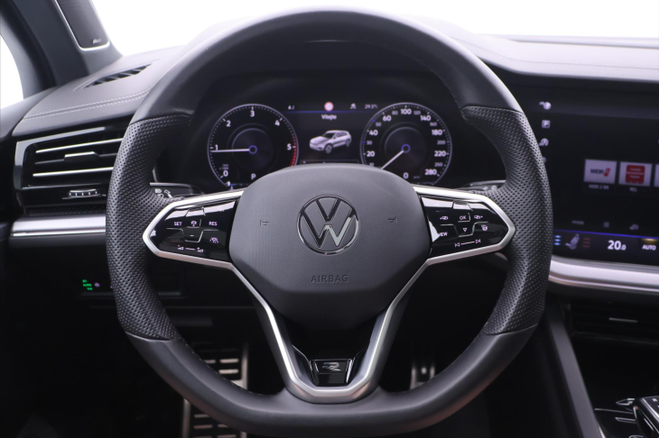 Volkswagen Touareg 3,0 V6 TDI R-Line Black Panorama