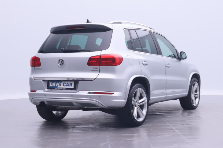 Volkswagen Tiguan 1,4 TSI R-line Xenon 1.Maj