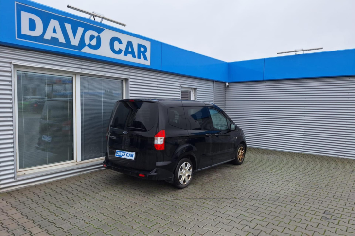 Ford Tourneo Courier 1,5 TDCI 70kW Klima 1.Maj. DPH