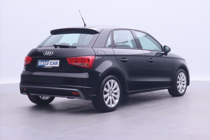 Audi A1 1,0 TFSi Sportback Serv.kniha