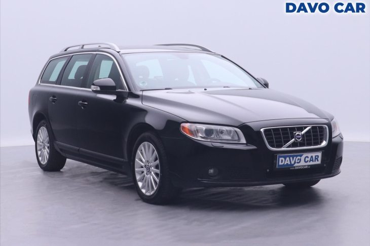 Volvo V70 2,4 D5 Summum AWD Xenon