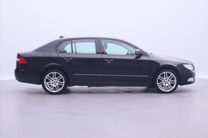 Škoda Superb 1,4 TSI Elegance Xenon Tažné