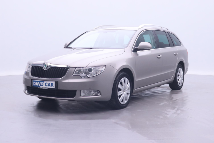 Škoda Superb 1,8 TSI Ambition Combi AP