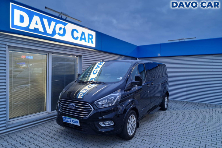 Ford Tourneo Custom 2,0 TDCii L2 8-Míst DPH Titanium