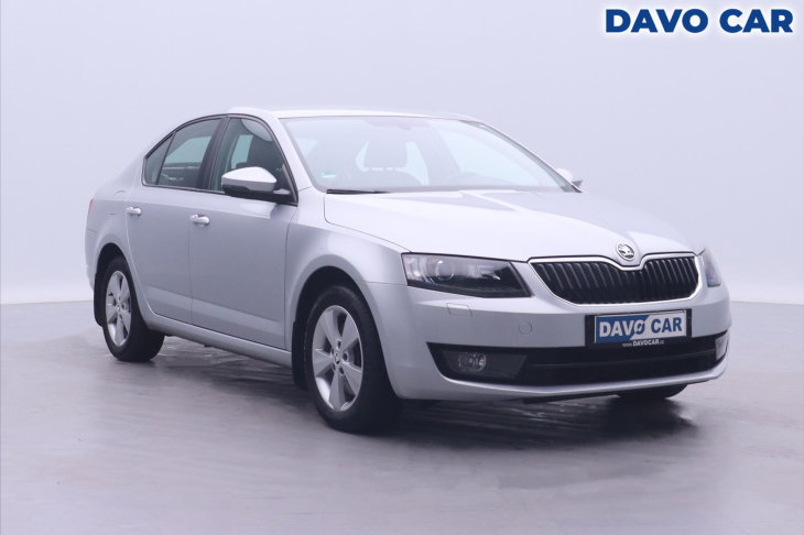 Škoda Octavia 1,8 TSI 132kw Elegance xenon serv. kniha