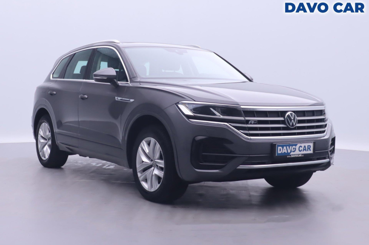 Volkswagen Touareg 3,0 TDI R-Line 4M 1.Maj. DPH