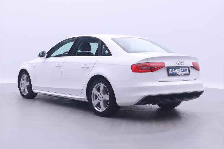 Audi A4 2,0 TDI 110kW S-line Xenon