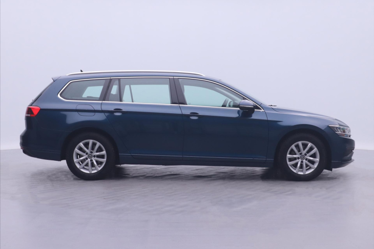 Volkswagen Passat 1,5 TSI EVO Business CZ 1.Maj