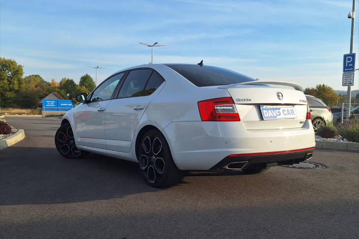 Škoda Octavia 2,0 TSI 162KW RS DSG Xenon 111tis.km