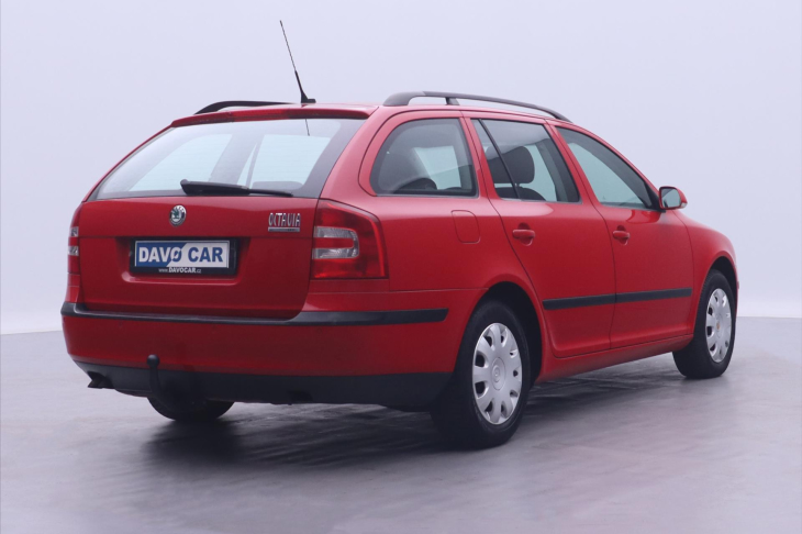 Škoda Octavia 2,0 TDI 103kW Ambiente Combi