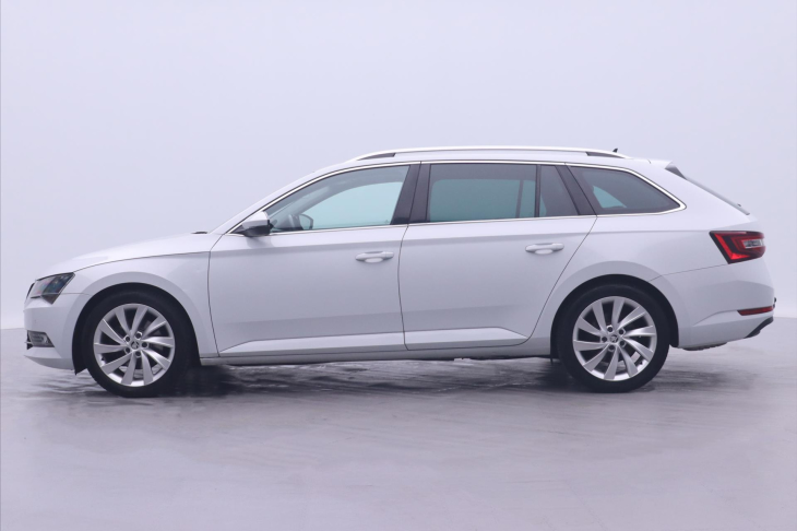 Škoda Superb 2,0 TDI 140kw 4x4 DSG Style Canton ČR