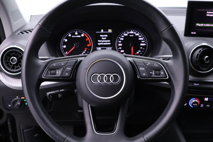 Audi Q2 1,5 TFSI S-line