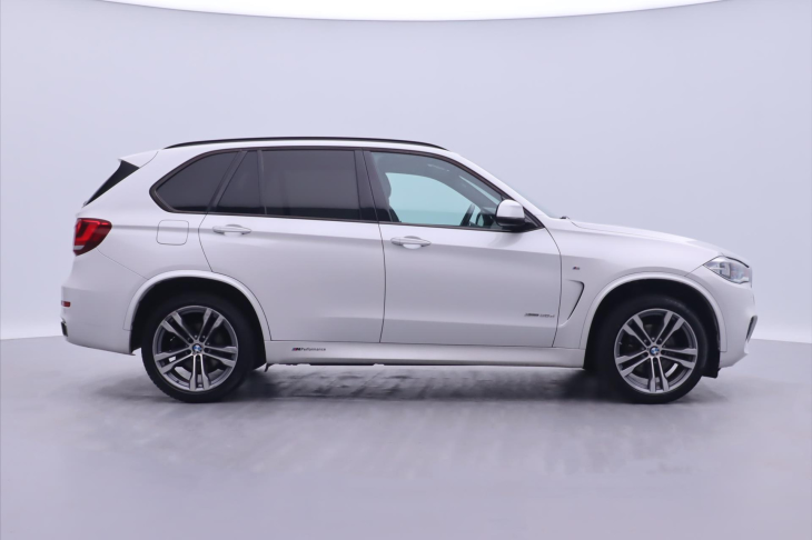 BMW X5 3,0 xDrive30d M-paket