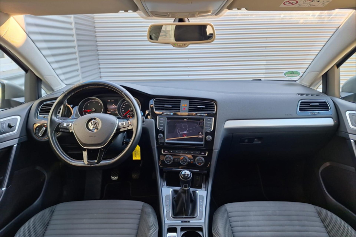 Volkswagen Golf 2,0 TDI 110kW 4Motion Xenon