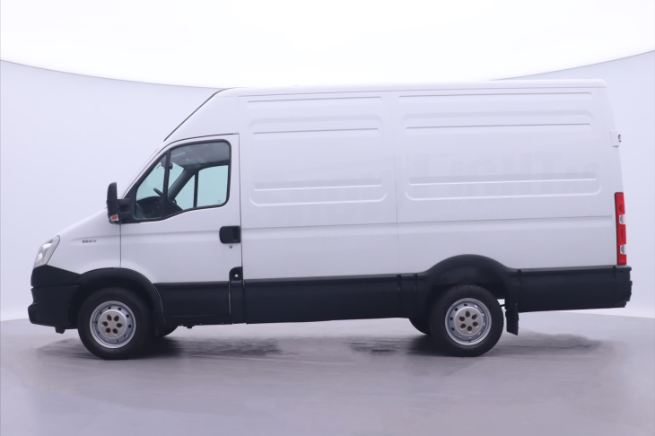 Iveco Daily 3,0 L2H2 DPH Tažné Zař. 93tis.km