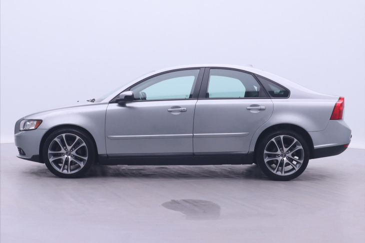 Volvo S40 2,5 i 125kW Aut. Kinetic Xenon