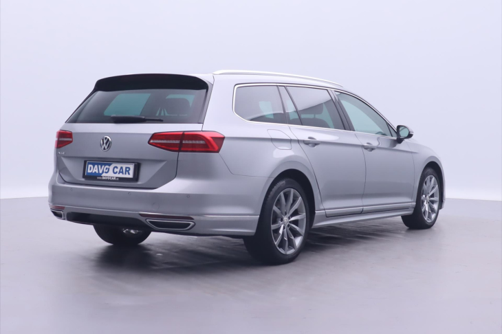 Volkswagen Passat 2,0 TDI R-line CZ 1.Maj.l DPH