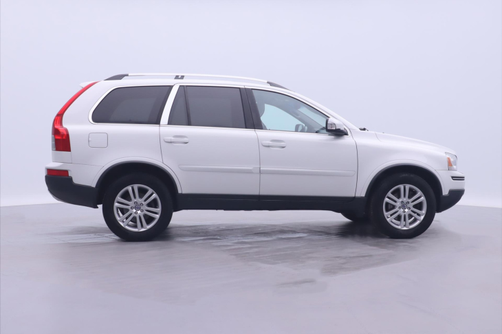 Volvo XC90 2,4 D5 AWD CZ Summum 7-Míst