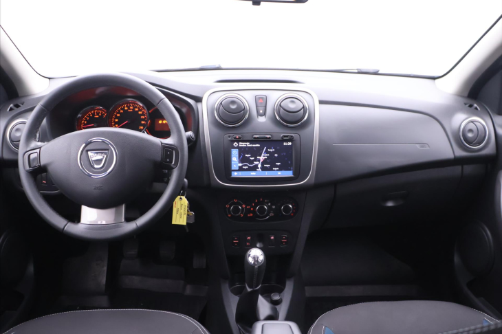 Dacia Logan 0,9 TCe 66kW Arctica Navi CZ