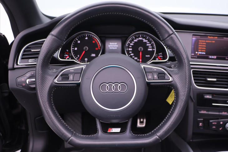 Audi A5 3,0 TDI quattro S-tronic Sline